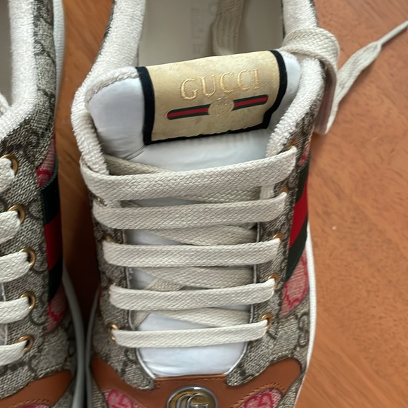 Sneakers - Picture 6 of 10